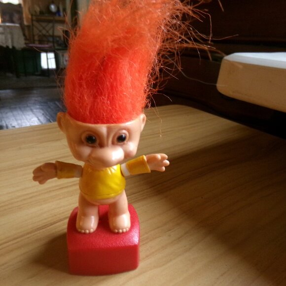 vintage rubber and plastic troll. - Picture 1 of 4